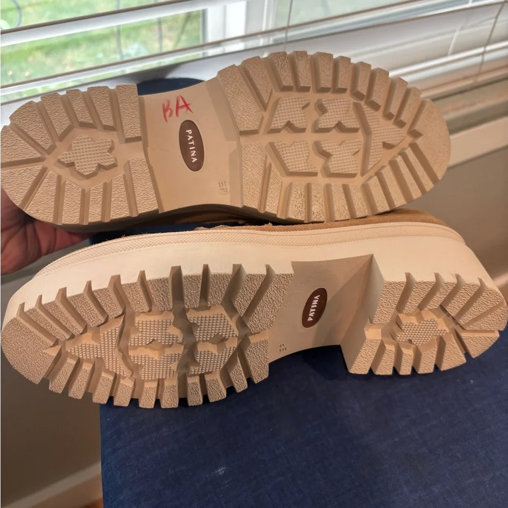 Patina from Portland Leathers Zoe taupe Chunky Loafer Like New Size 7 1/2 - Picture 4 of 5